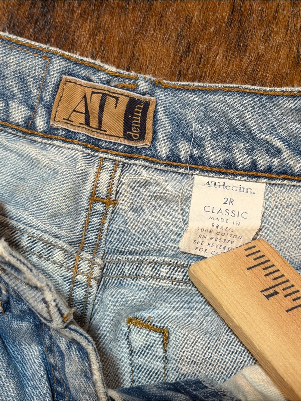 Vintage AT Denim Mom Jeans Womens 2R Light Wash Blue High Rise Straight Leg 90s - Picture 5 of 7